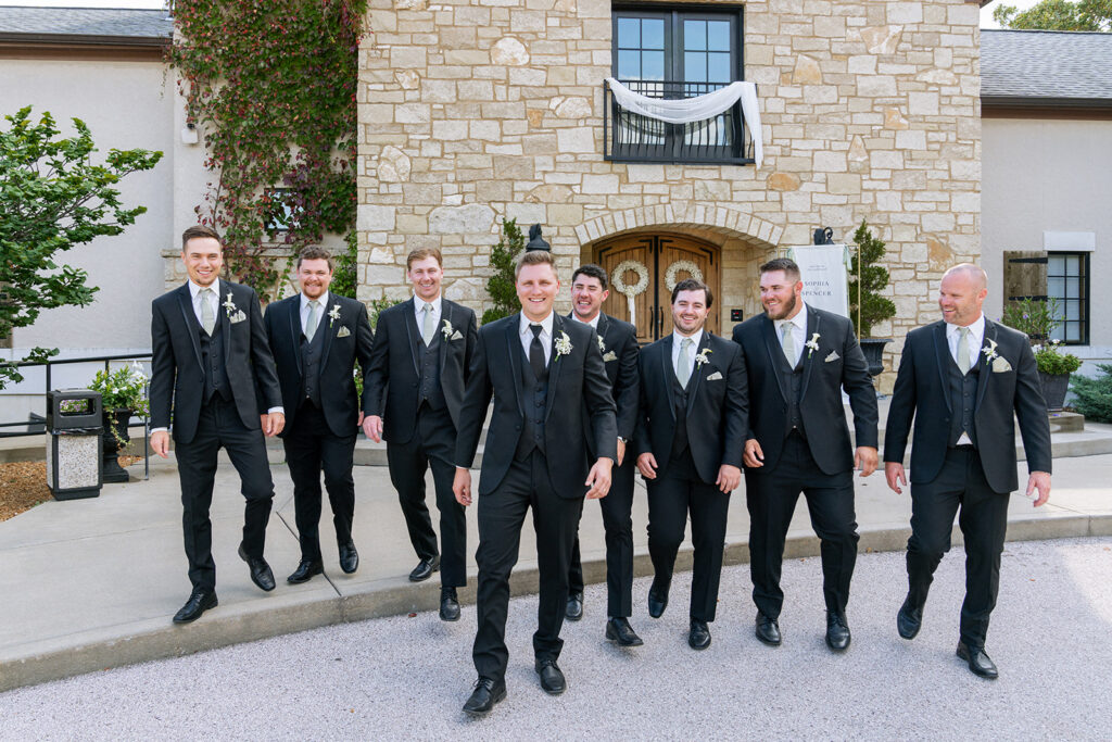 picture of the groom and his groomsmen 