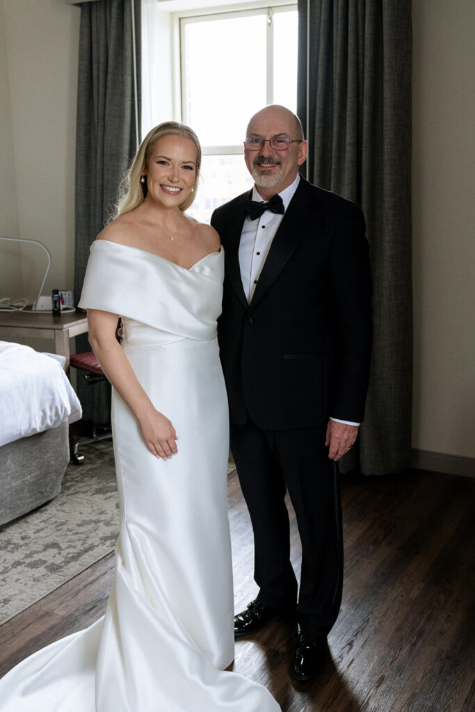 portrait of the bride and her dad