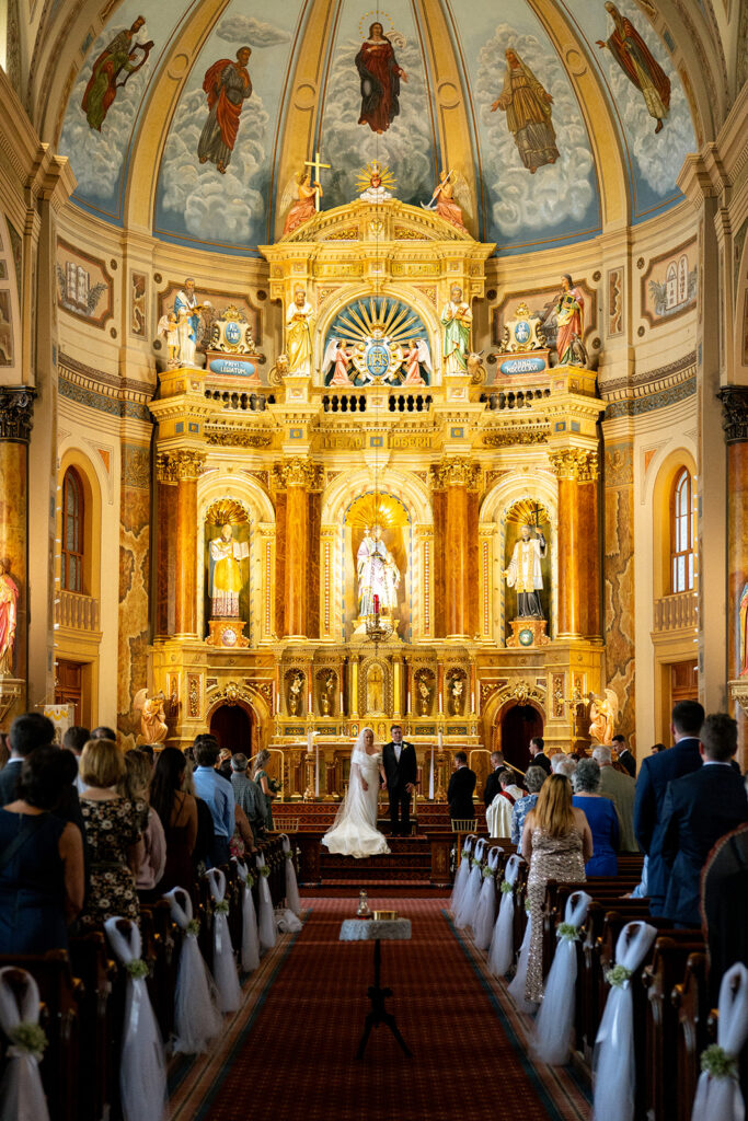 Julia & Sam’s Editorial Catholic St. Louis Wedding at Marriott Grand St. Louis