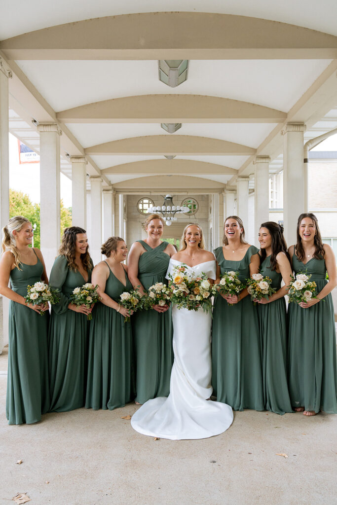 cute picture of the bride and her friends