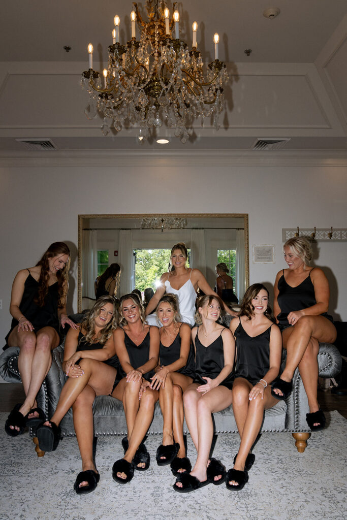 bride and her bridesmaids getting ready for the ceremony 