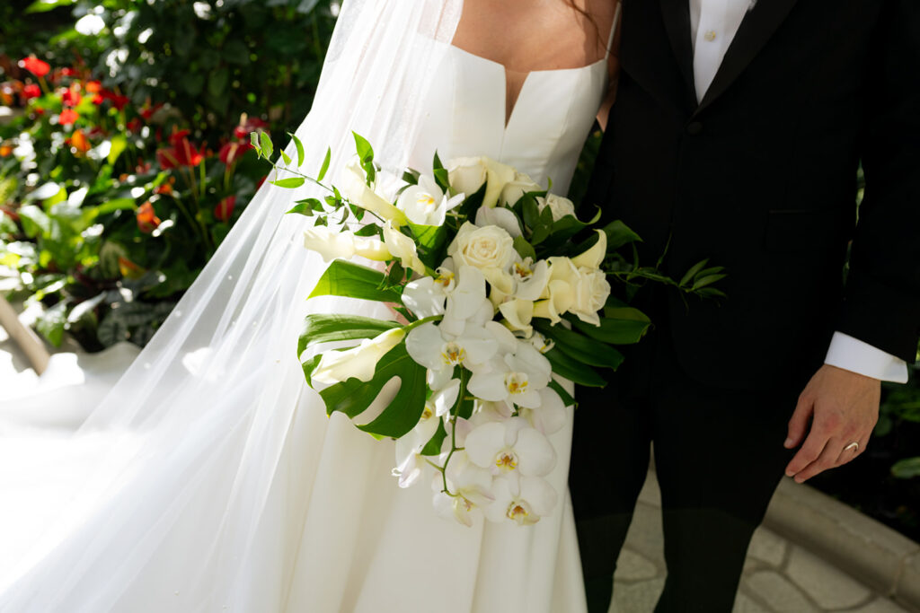 Meridith & Tim’s Classic and Chic Summer Wedding in St. Louis