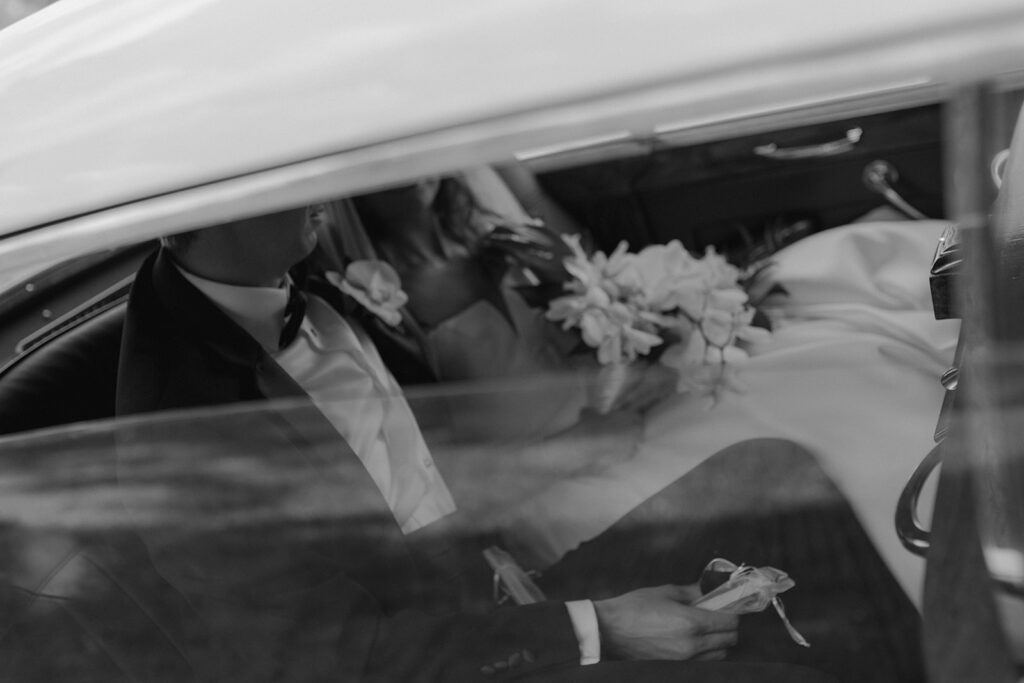Meridith & Tim’s Classic and Chic Summer Wedding in St. Louis