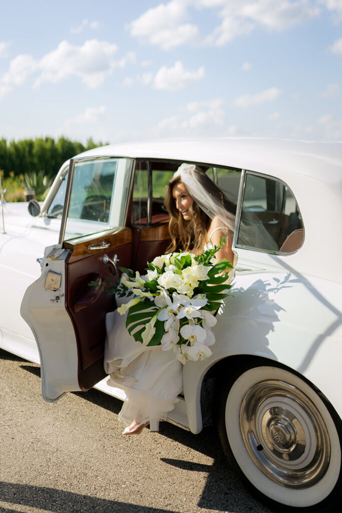 cute picture of the bride 
