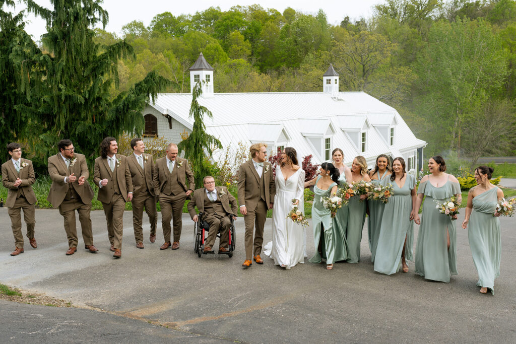 Chic Meets Country at This Sunflower Hill Farm Wedding Celebration