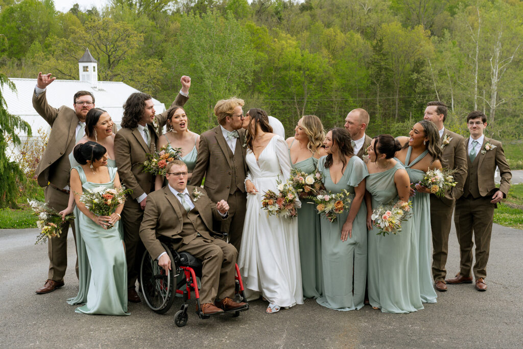 Chic Meets Country at This Sunflower Hill Farm Wedding Celebration