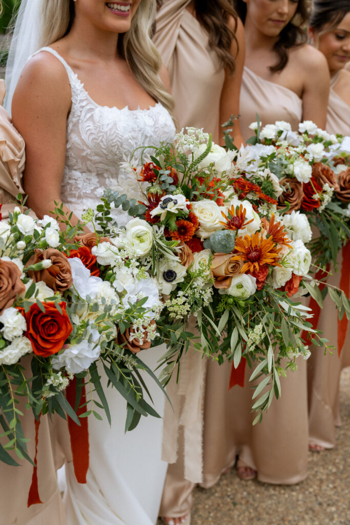 Knotting Hills Wedding Inspiration: A Dreamy Missouri Venue for Any Couple