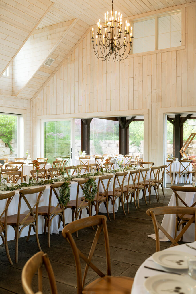 chic wedding reception decor 