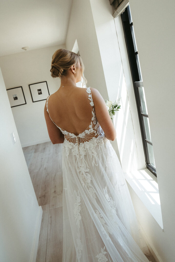 stunning picture of the bride before her ceremony 