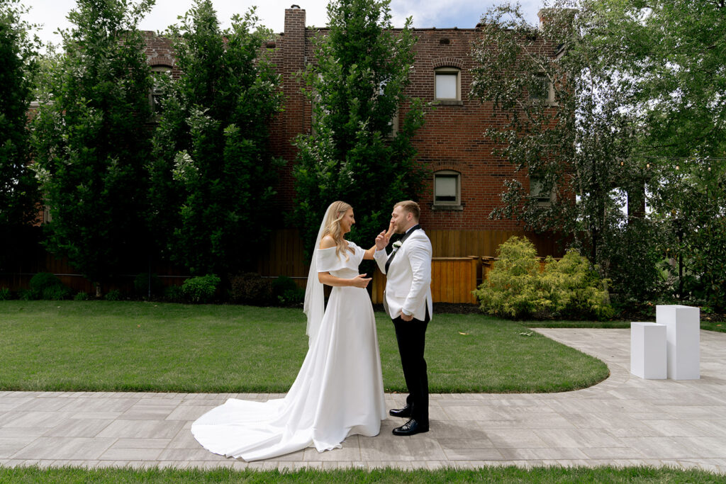 Everything You Need to Know to Plan a Stunning The Wild Carrot Wedding