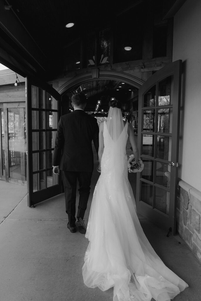 A Classic Summer Piazza Messina Wedding with Timeless Details