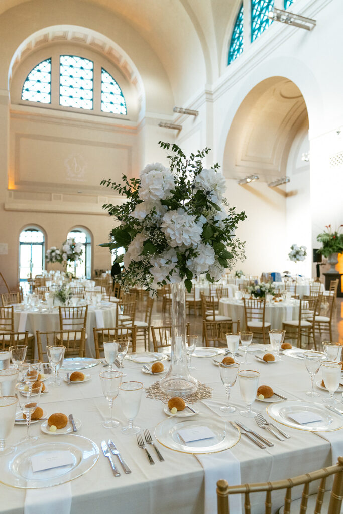 timeless wedding reception decor
