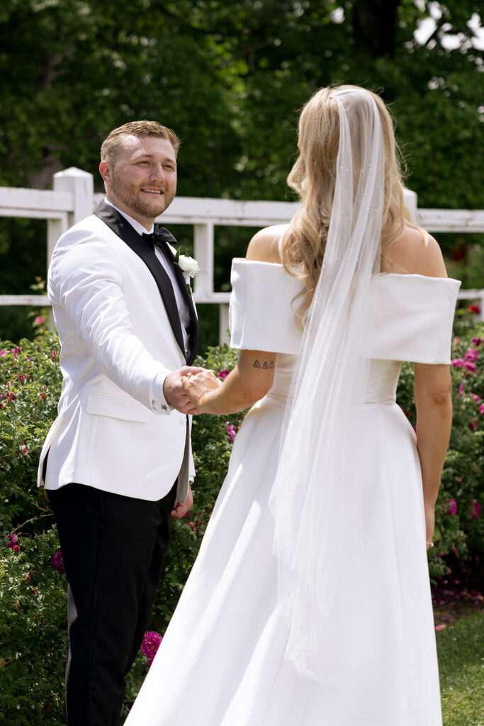Amanda & Mitchell’s Effortlessly Cool Wedding at the Wild Carrot