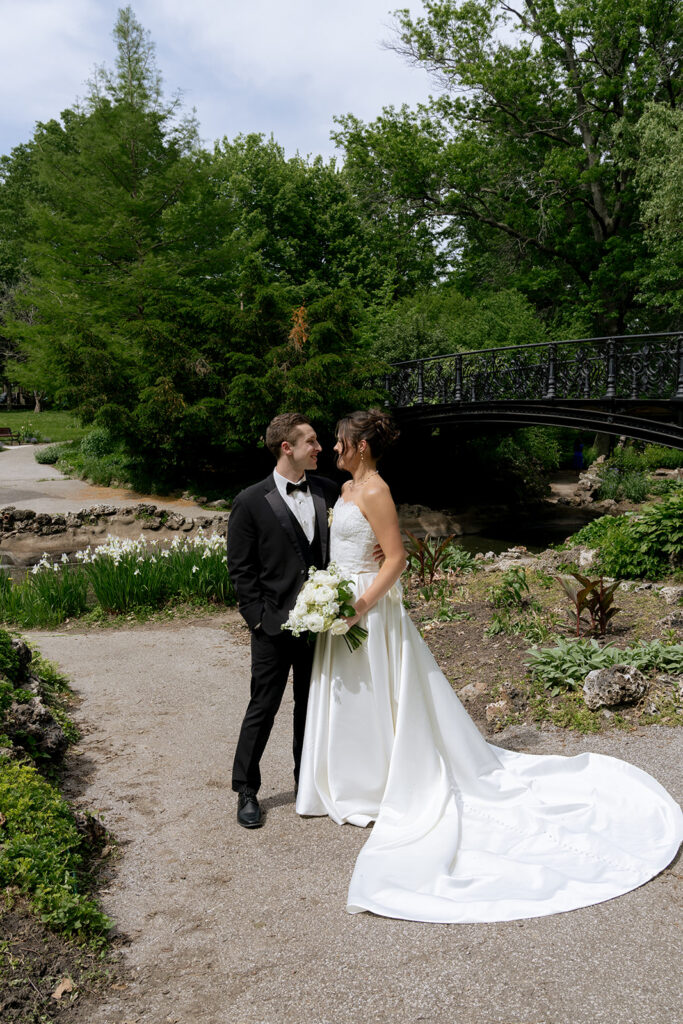 Elegant bridal portraits