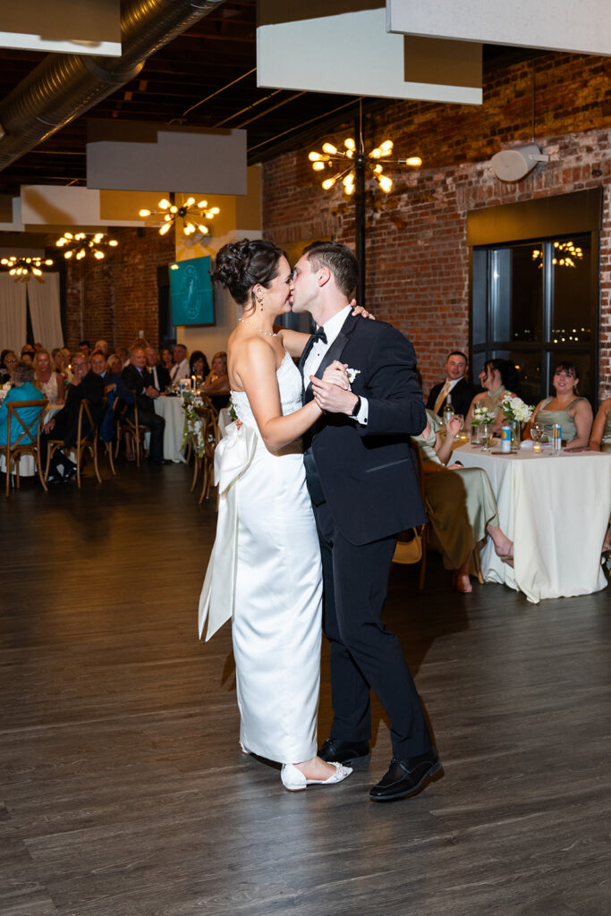 Tess & Jack’s Elegant Wedding at 612 North with St. Louis Arch Views