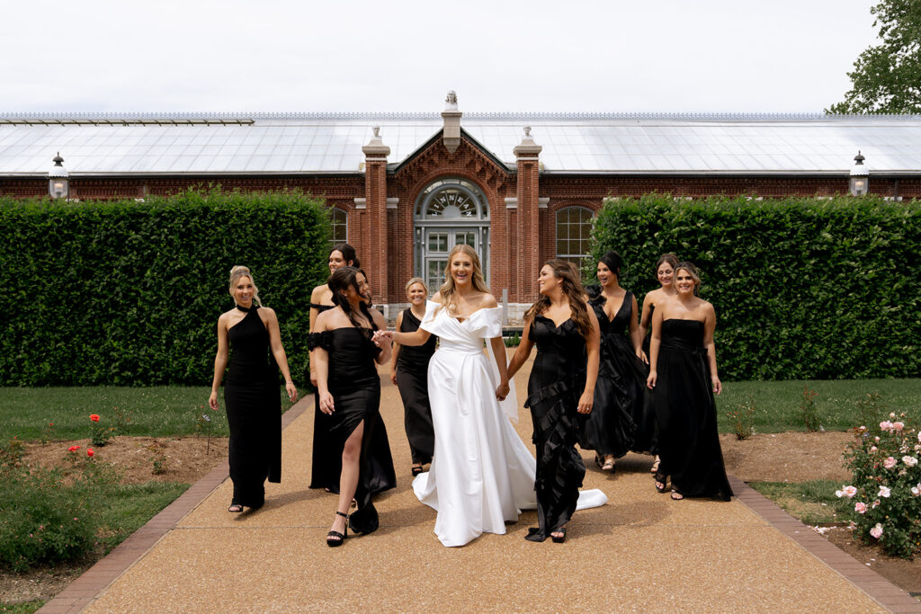 Amanda & Mitchell’s Effortlessly Cool Wedding at the Wild Carrot