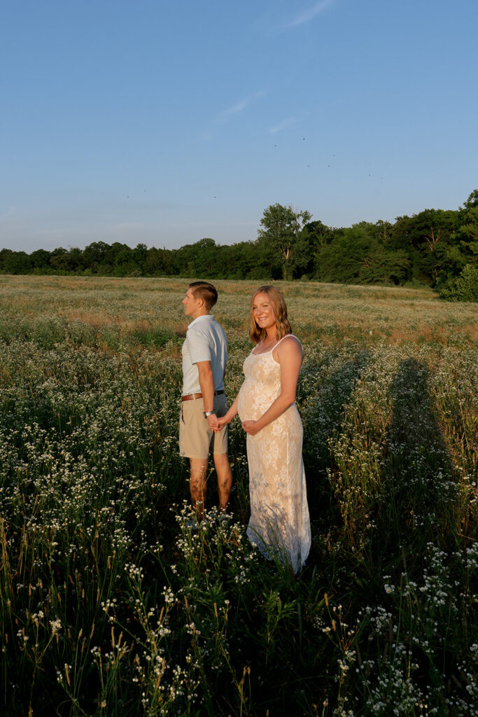 Becca & Austin’s Summer Maternity Session at Busch Wildlife in St. Charles, MO