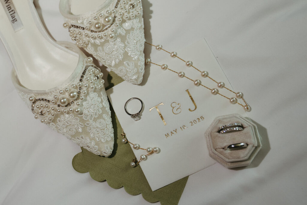 Tess & Jack’s Elegant Wedding at 612 North with St. Louis Arch Views