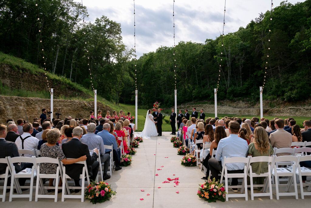 Your Complete Guide to a Dreamy Pine Hallow Farms Wedding in St. Louis
