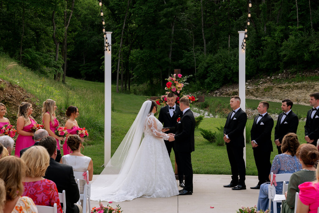 Your Complete Guide to a Dreamy Pine Hallow Farms Wedding in St. Louis