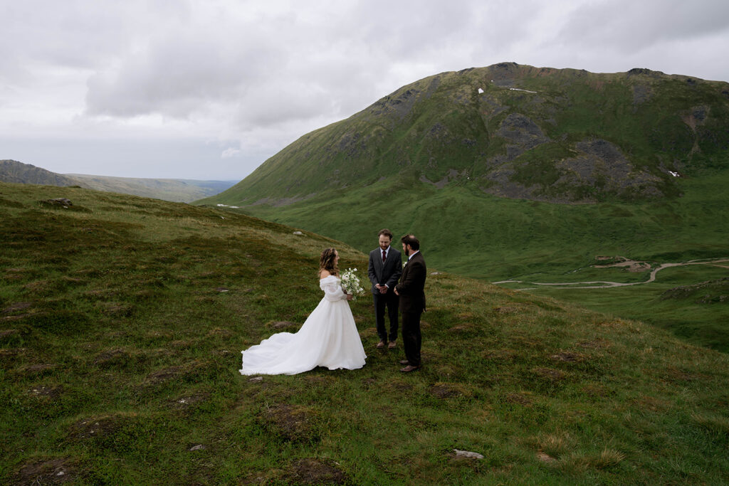 Nate & Keil’s Romantic Hatcher’s Pass Wedding with Misty Mountain Views