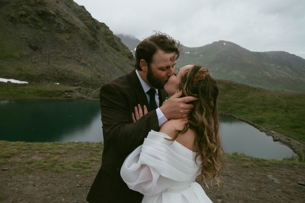 Nate & Keil’s Romantic Hatcher’s Pass Wedding with Misty Mountain Views