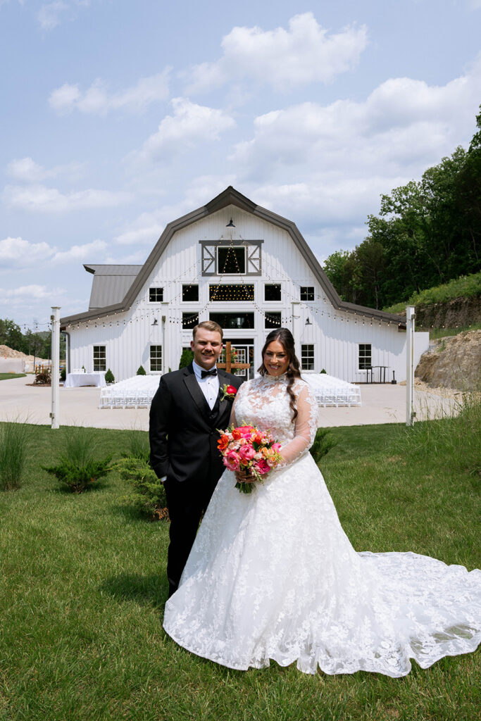 Your Complete Guide to a Dreamy Pine Hallow Farms Wedding in St. Louis