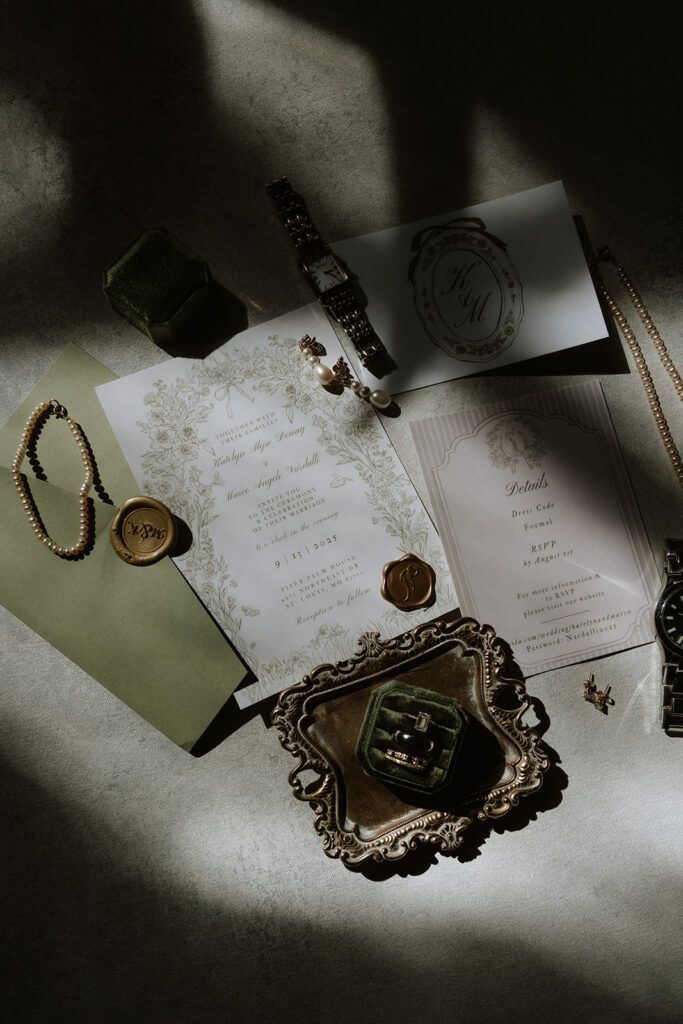 elegant wedding details