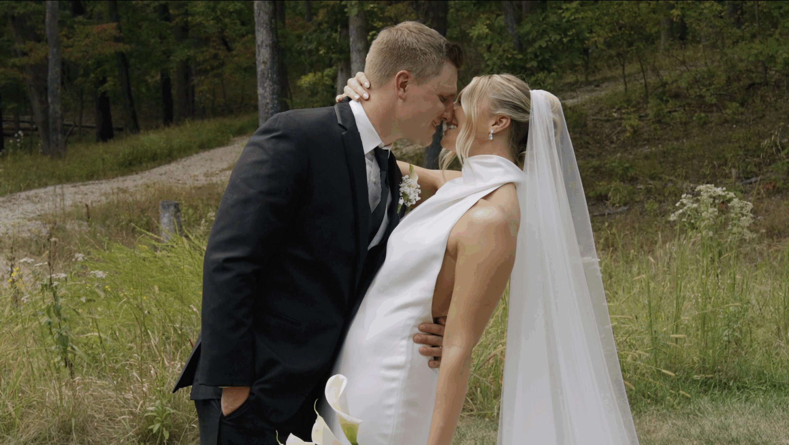 Your Dream Wedding Film Starts Here: Creative St. Louis Wedding Videography