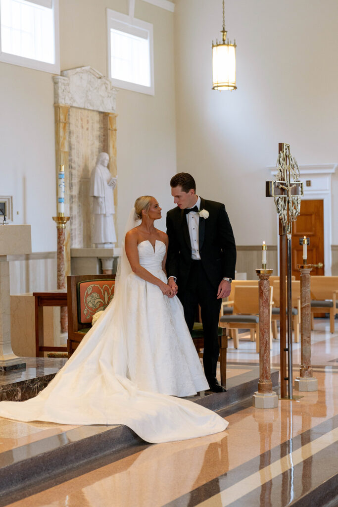 Elegant St. Louis Wedding at Our Lady of the Pillar & Norwood Country Club