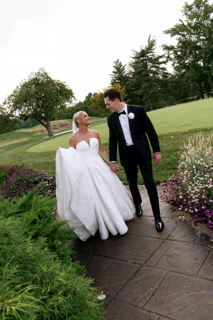 Elegant St. Louis Wedding at Our Lady of the Pillar & Norwood Country Club
