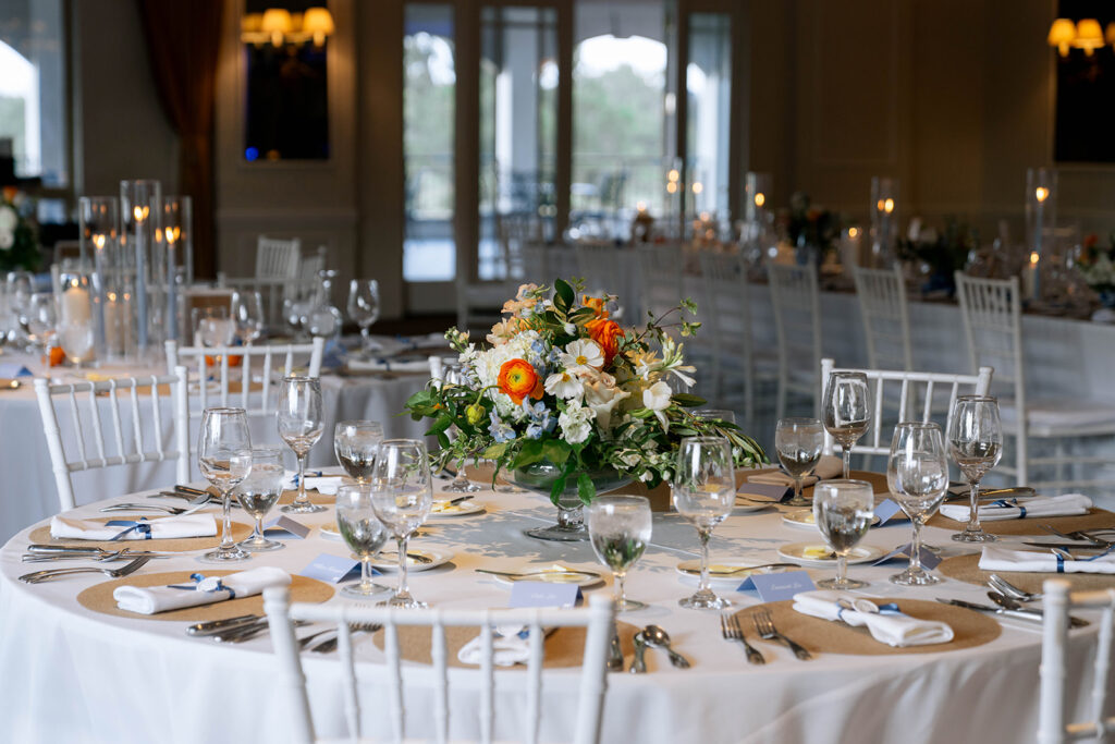 Elegant St. Louis Wedding at Our Lady of the Pillar & Norwood Country Club