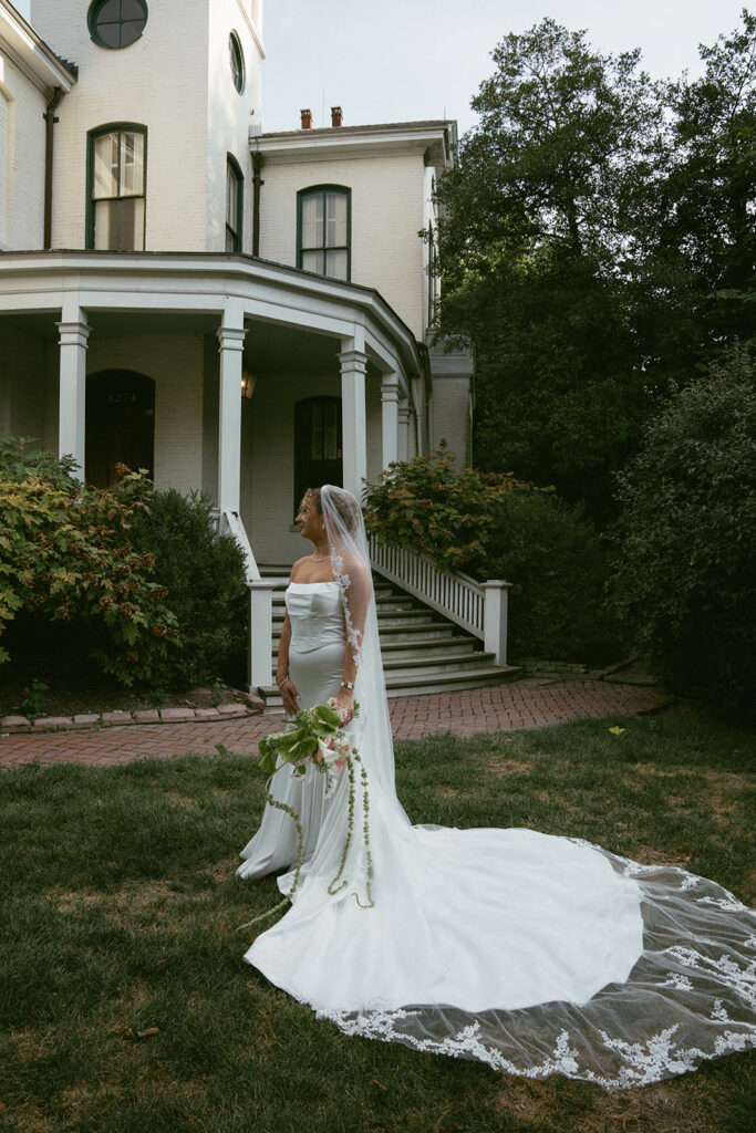 A Complete Guide to a Piper Palm House Wedding in St. Louis