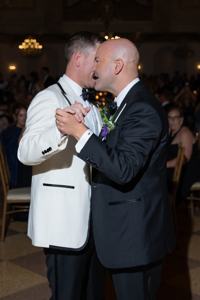 Garrett & Nick’s Classy Black Tie Wedding at The Coronado in St. Louis