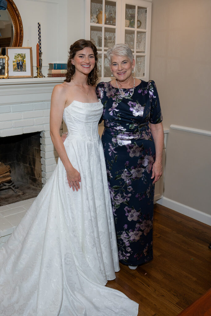 cute picture of the bride and her mom