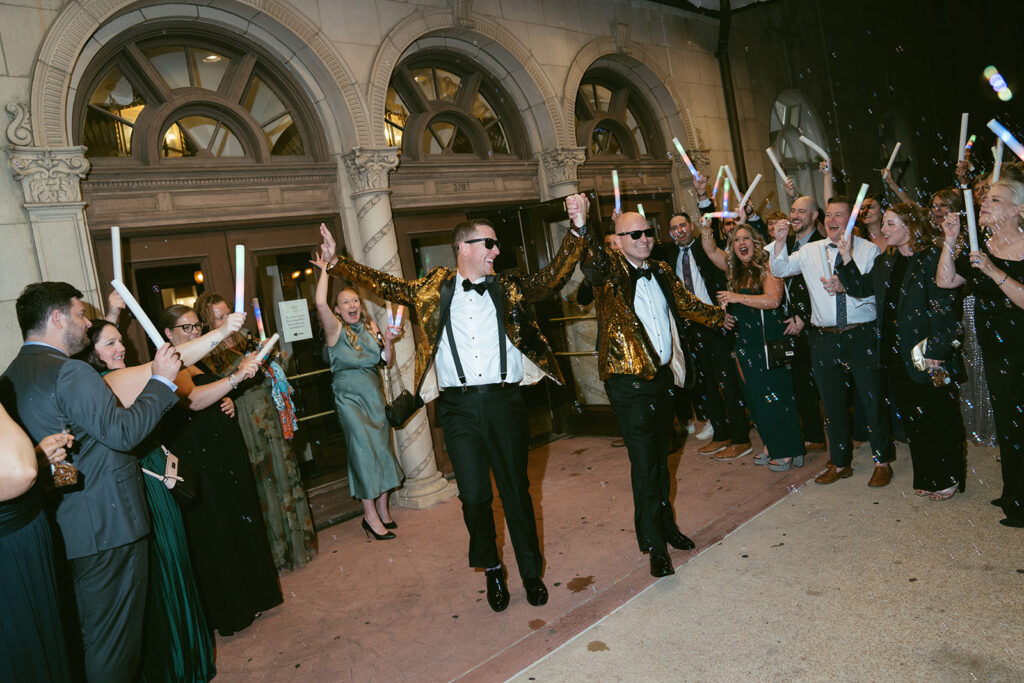 cute picture of the newlyweds send off