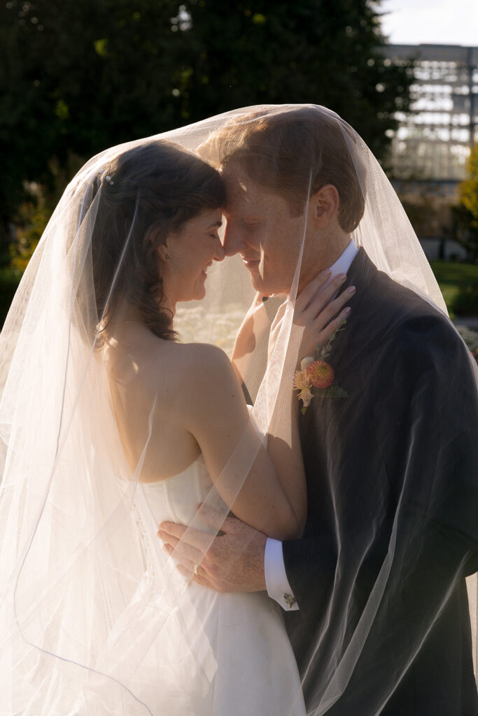 stunning golden hour bridal portraits in st. louis