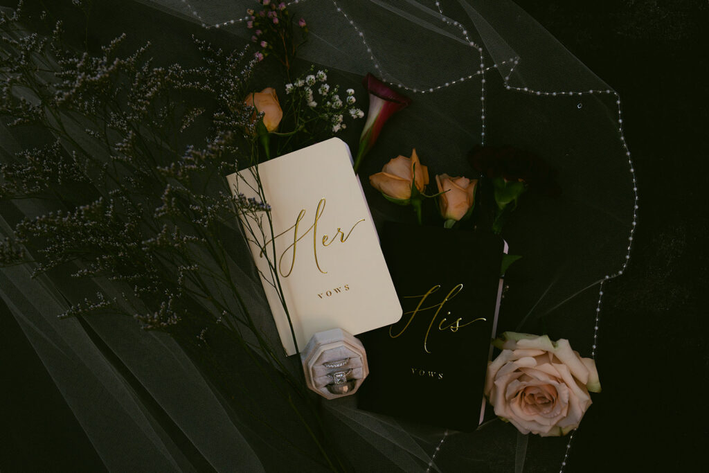 Timeless wedding details