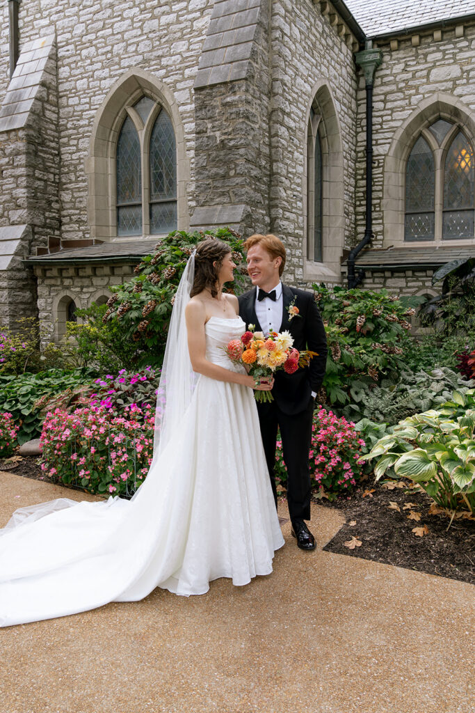 How to Plan a Colorful Wedding in St. Louis (With Real Wedding Inspiration)