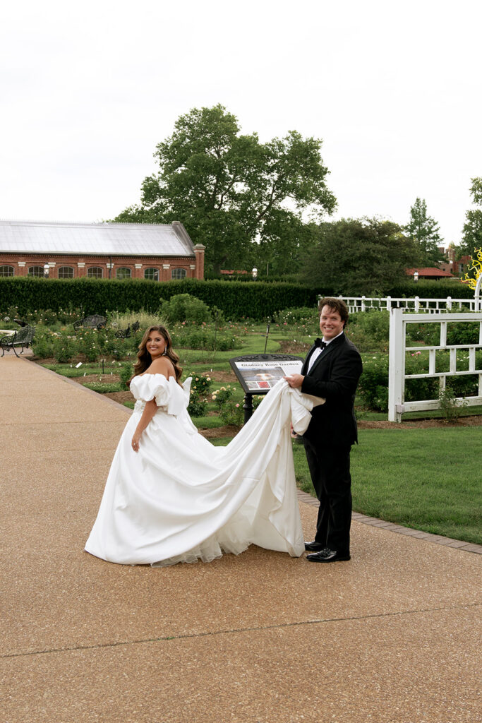 The Perfect Missouri Botanical Garden Wedding Timeline for a Stress-Free Day