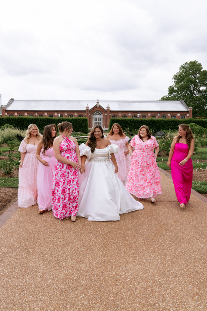 How to Plan a Colorful Wedding in St. Louis (With Real Wedding Inspiration)