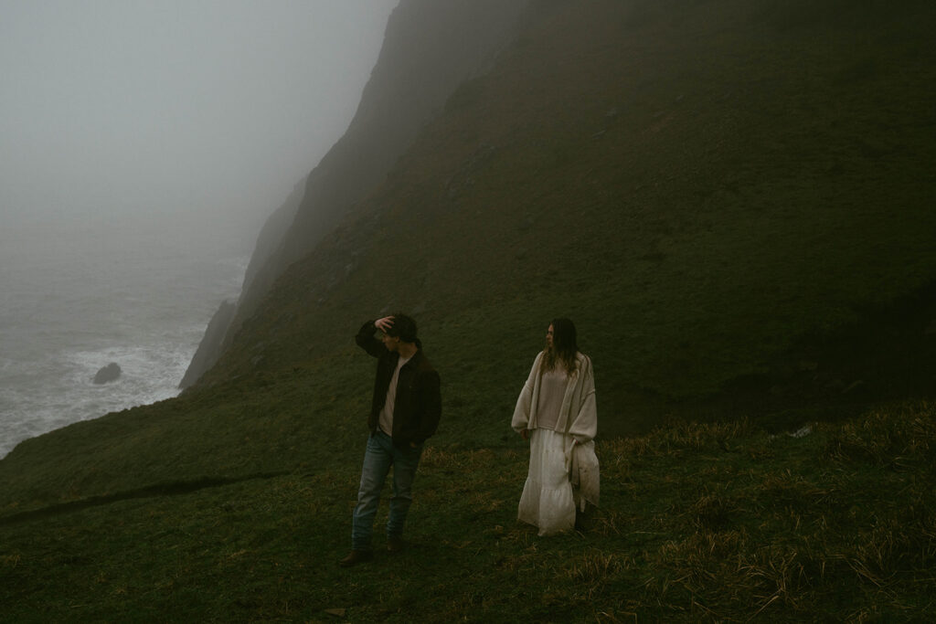 stunning couple portraits in oregon