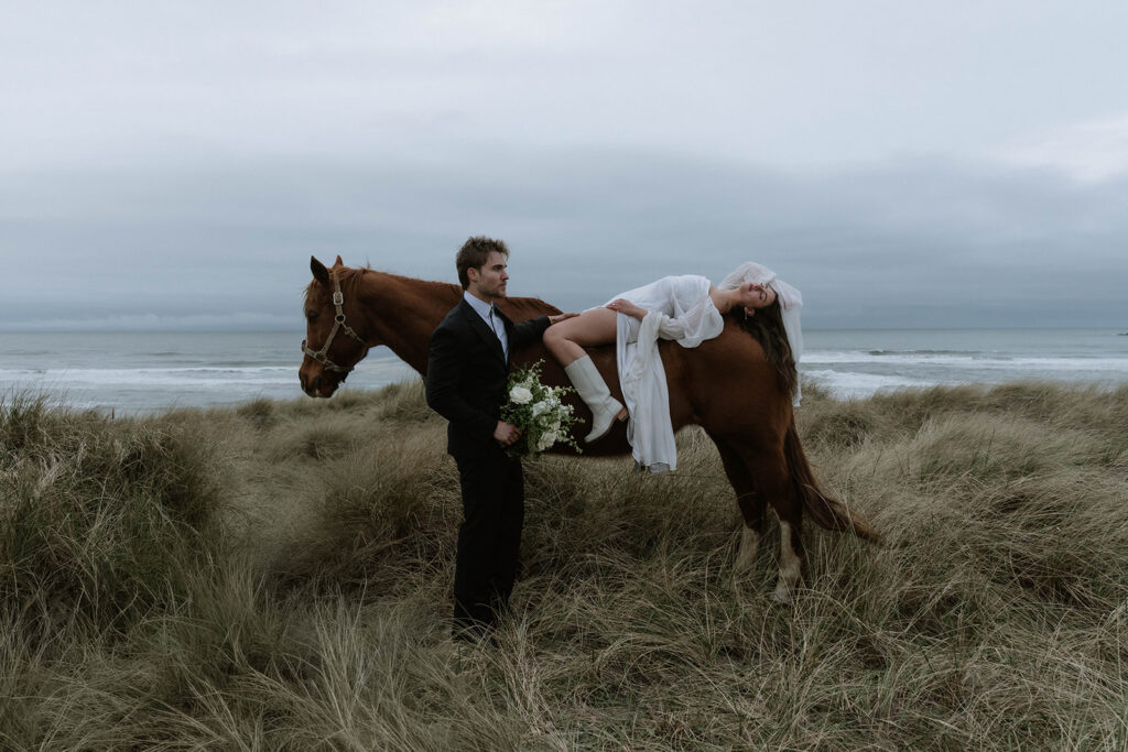 Best Moody Oregon Photo Locations for Engagements & Elopements (Coast + Cliffs)