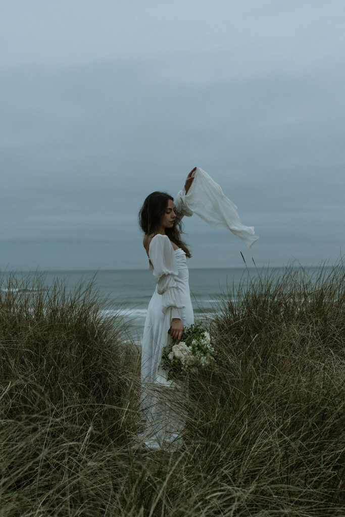 Best Moody Oregon Photo Locations for Engagements & Elopements (Coast + Cliffs)