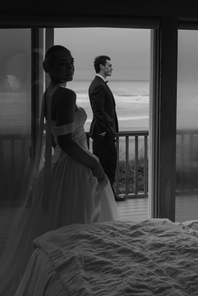 cute bridal portraits in oregon