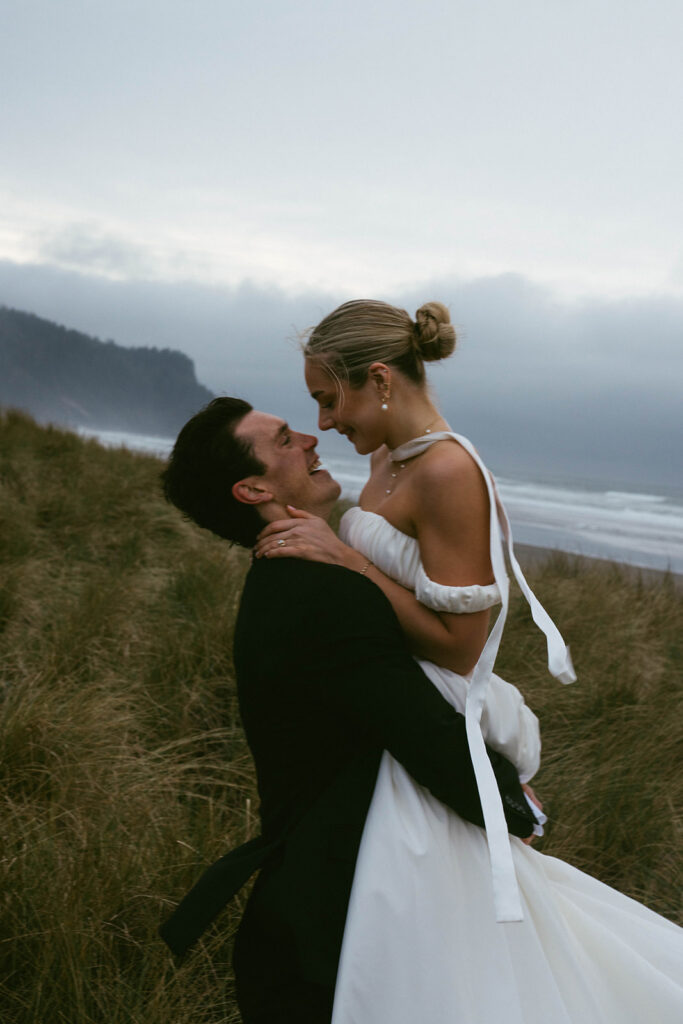 Oregon Coast Airbnb Elopement at Our Plaace: Timeline, Tips & What to Expect