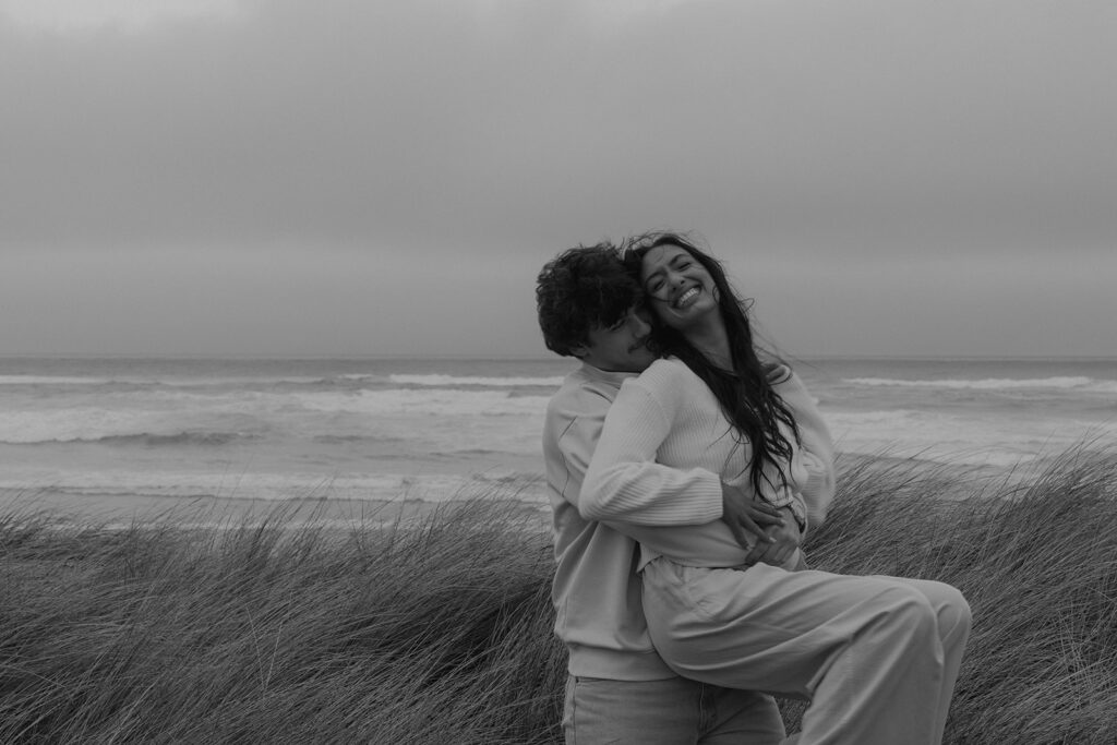 playful bridal photos in the oregon coast