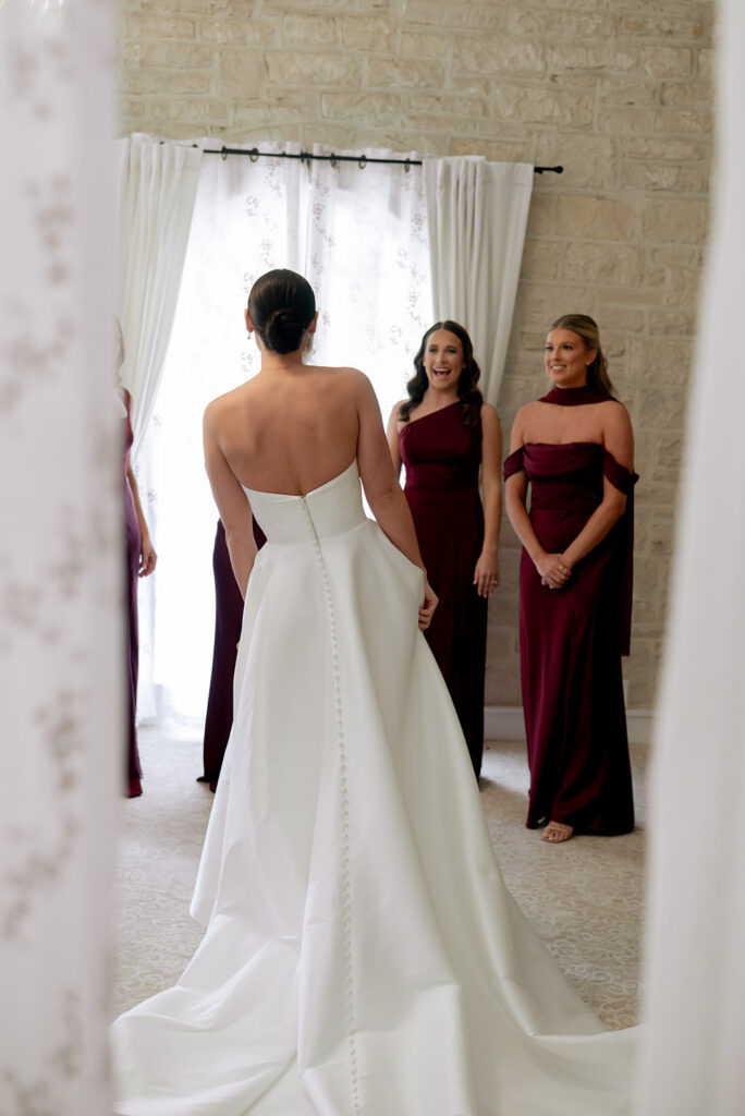 A Real Knotting Hills Wedding Timeline (From Start to Finish)