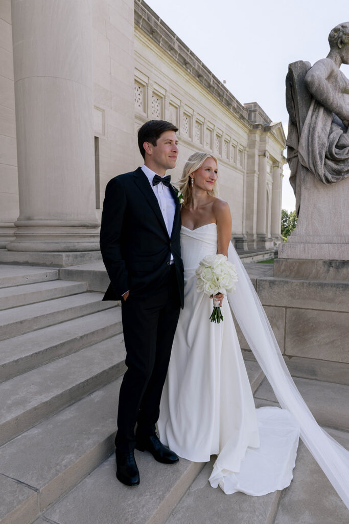 cute picture of the newlyweds at their dream wedding day