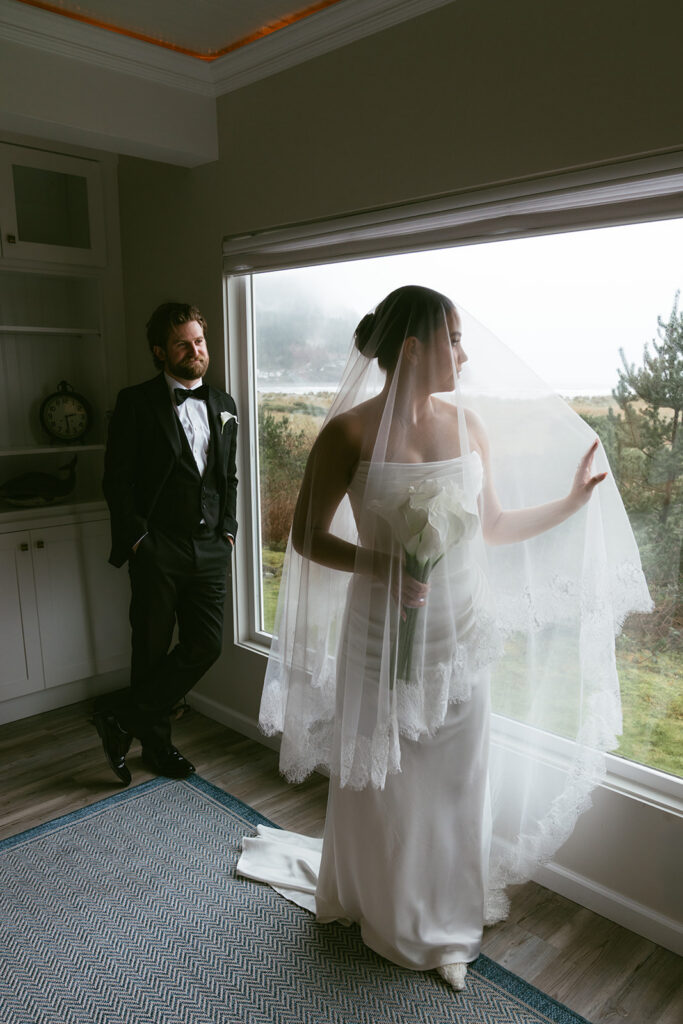 Editorial Cannon Beach Oregon Elopement With Stormy Coastal Vibes
